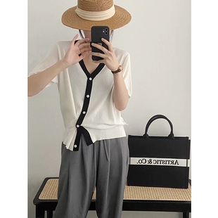 新款 开衫 欧洲站2022夏季 设计感小众侧扣针织衫 女收腰显瘦v领短袖