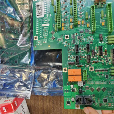 安全板DSQC643 3HAC024488-001议价