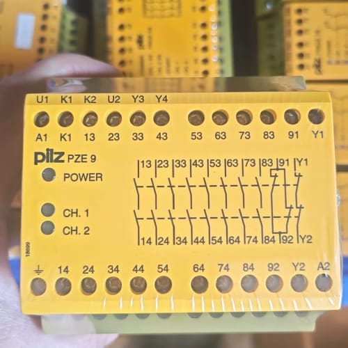 pilz皮尔兹 PZE 9 774148 安全继电器，(议价) - 实物图