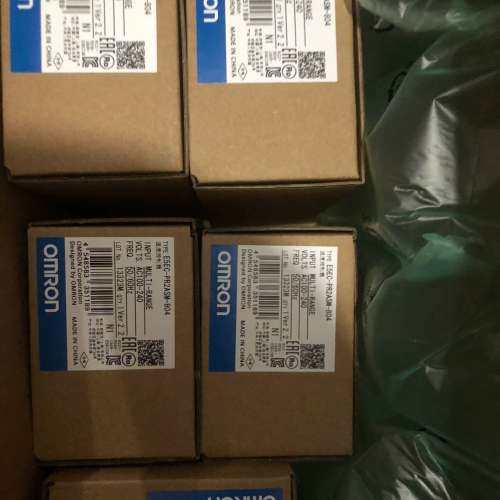 (yi[[[)温控器 E5EC-PR2ASM-804