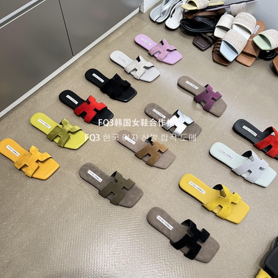 FQ3 实拍PIPI夏季新款方头露趾平跟凉鞋拖外穿时尚女一字带沙滩鞋
