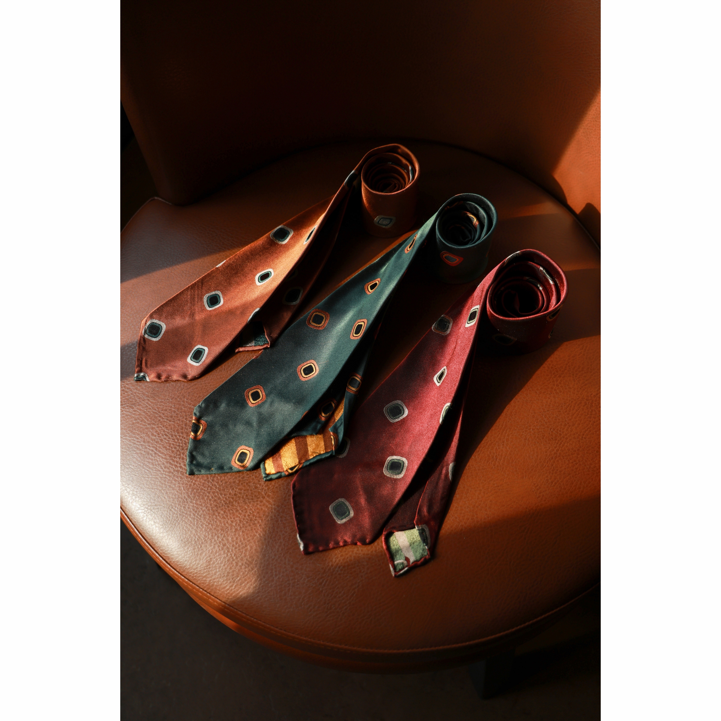 UGENTLE全手工桑蚕丝意式领带