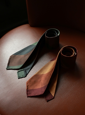 UGENTLE 桑蚕丝《自然系列》全手工卷边 意式飘逸领带 3 fold tie