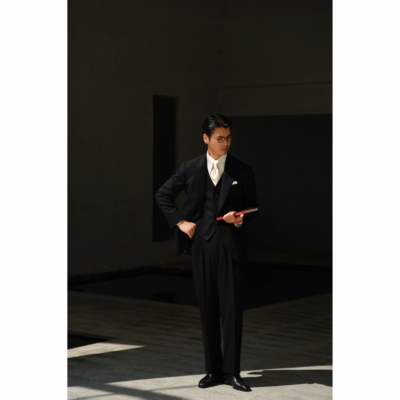 UGENTLE男装戗驳领羊毛西服套装