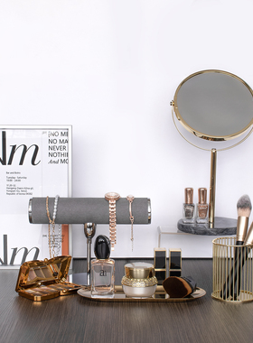 样板房卫生间化妆品护肤彩妆道具衣帽间摆件摄影套装软装饰品组合