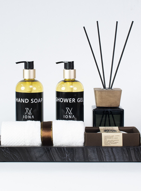 企信现代意式轻奢样品间卫浴装饰套装软装搭配透明分装瓶香薰摆件