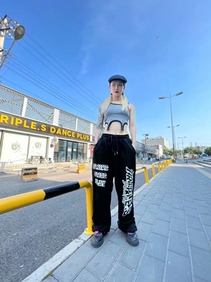 Triple.S宽松印花运动裤