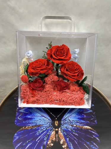 永生花玫瑰花礼盒手提盒亚克力盒送女友闺蜜生日告白礼物