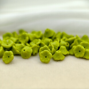 进口捷克7x5mm果绿色铃铛花杯珠手作串珠饰品diy琉璃珠配件 2颗装