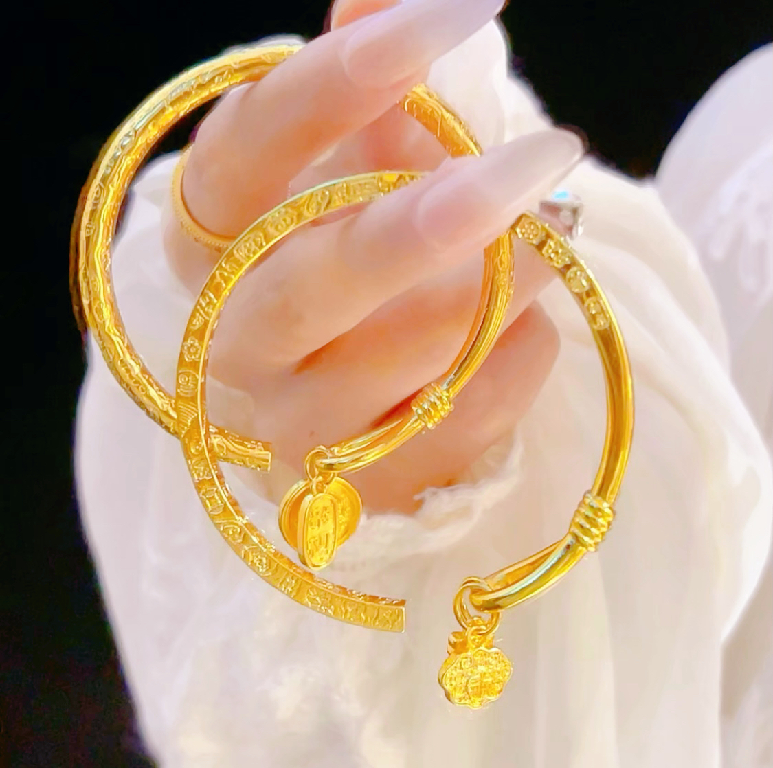 古法金黄财神开口手镯