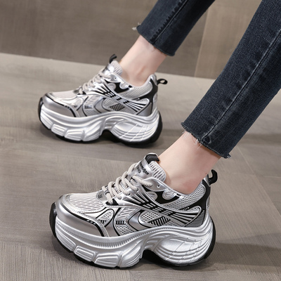 厚底小个子内增高女鞋2025爆款