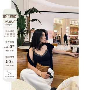 RRB 绵羊毛混纺自带bra精致蕾丝拼接V领纯色百搭吊带背心 Design