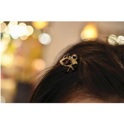 日韩系GRAINdeBEAUTE饰品头饰雅致素面豹纹梅花醋酸抓卡ZQ0336