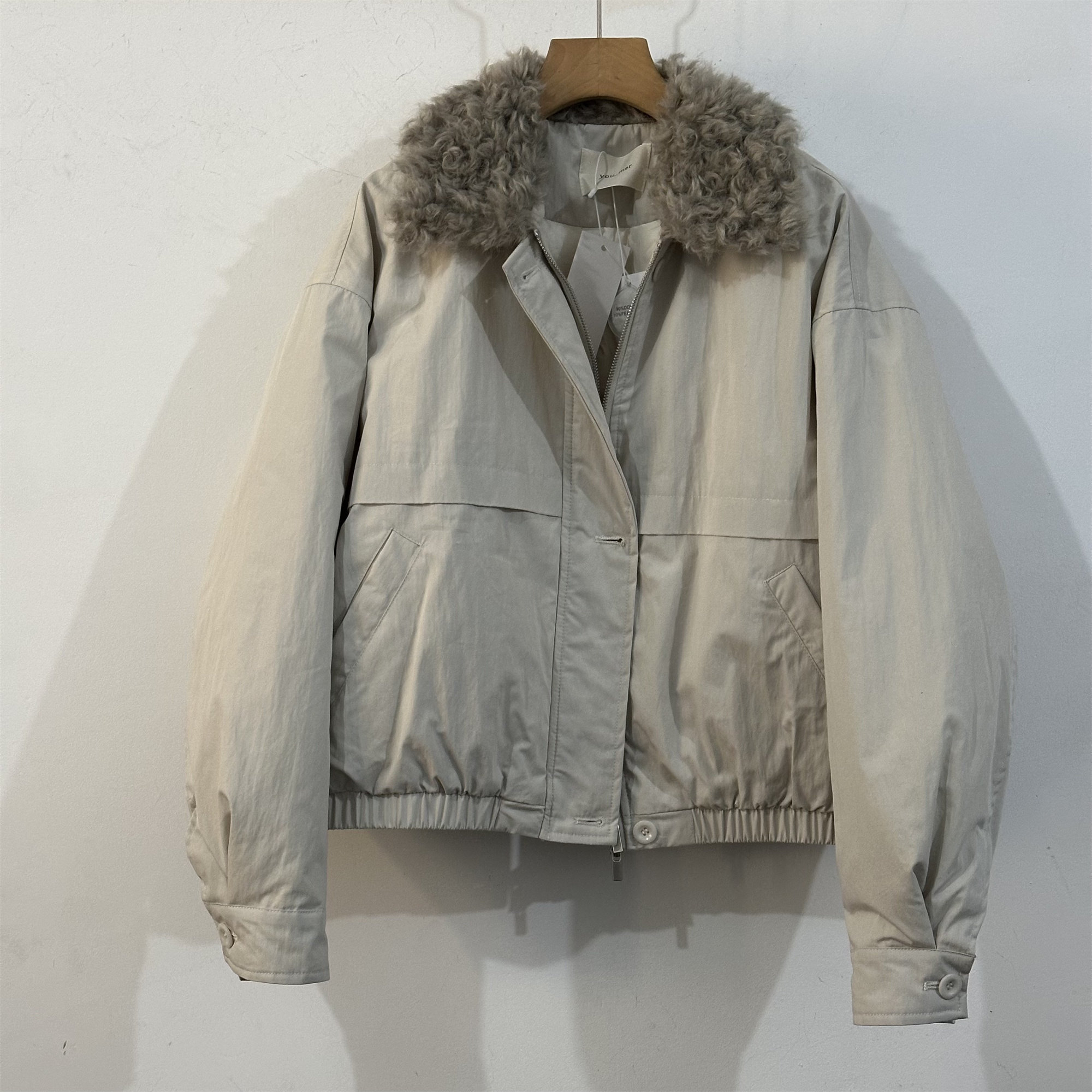 韩代订单款宽松羊羔毛领休闲羽绒服女2025冬季韩系加厚夹克外套