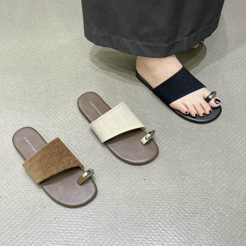 十三行女鞋实拍沙滩夹趾凉拖鞋女夏外穿2026仙女软底不累脚一字拖