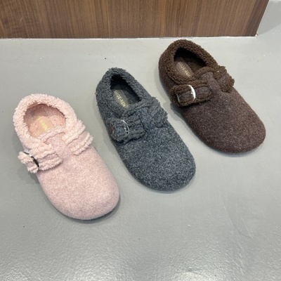 十三行女鞋实拍加绒经典森系粉色毛呢甜妹圆头勃肯鞋保暖毛毛单鞋