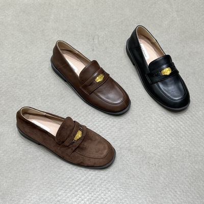 十三行女鞋实拍一脚蹬小金币平底小皮鞋英伦风学院风懒人鞋皮带扣