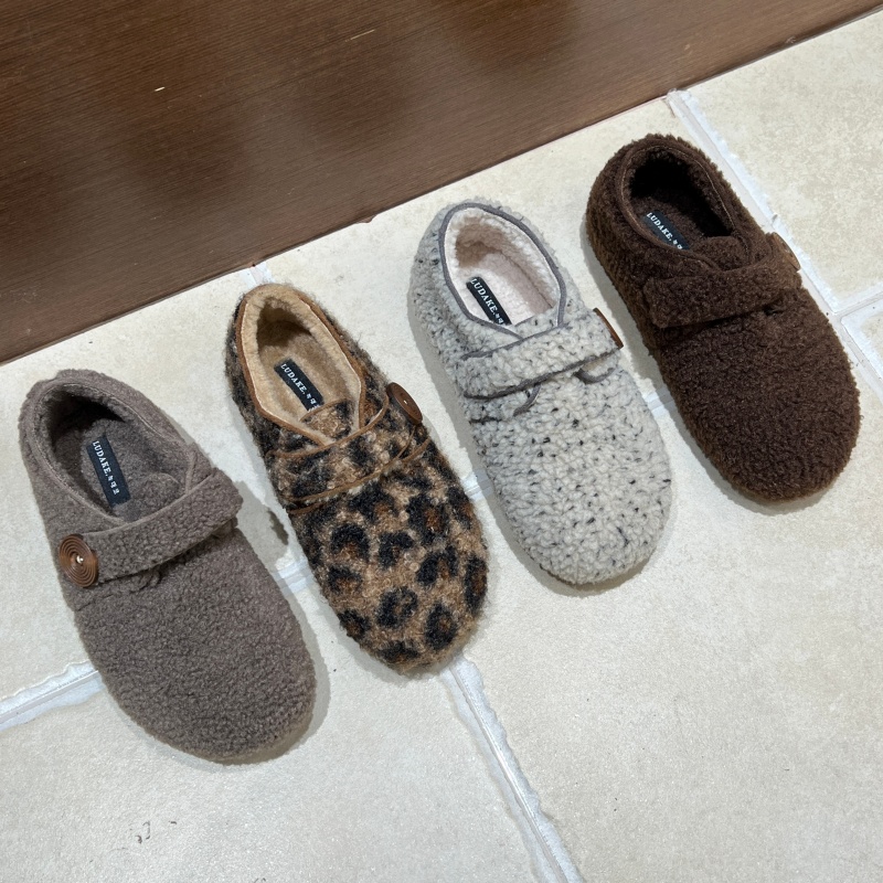 十三行女鞋实拍加绒复古3CM内增高加绒勃肯鞋女全包秋冬懒人棉鞋