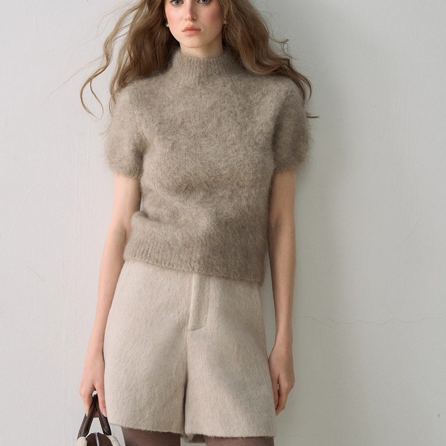 时髦知识分子山羊绒高领短袖毛衣