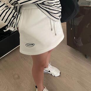 Deessesicile美式 轻松休闲风刺绣字母运动短裙高腰防走光半身裙女