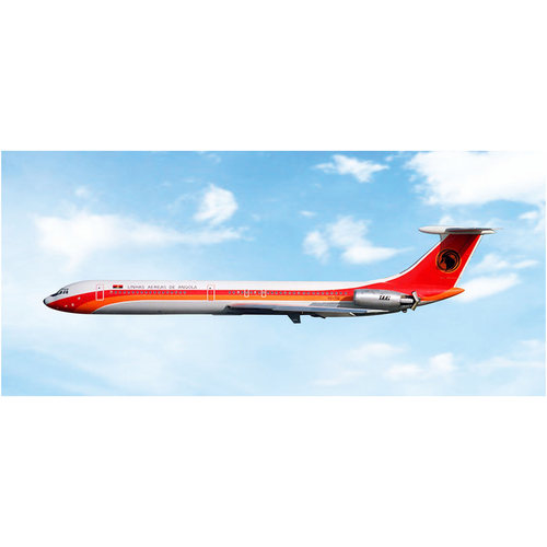 安哥拉航空伊尔IL-62M飞机模型