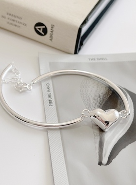 S925纯银爱心手链银饰圆圈相接爱心手环小众设计简约设计首饰