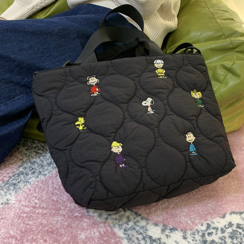 史努比大容量电脑包斜挎手提
