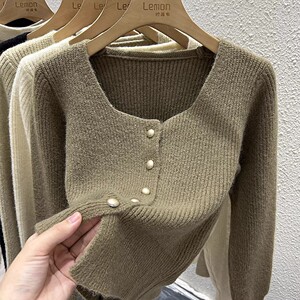 2023秋冬短款开衫毛衣女加厚打底衫法式小香风外套方领针织衫上衣