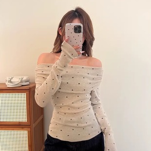 洋气打底衫 复古波点一字肩针织T恤女春季 设计感小众露肩上衣长袖