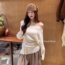 法式气质斜肩长袖针织衫女秋季设计感小众高级感打底内搭收腰上衣