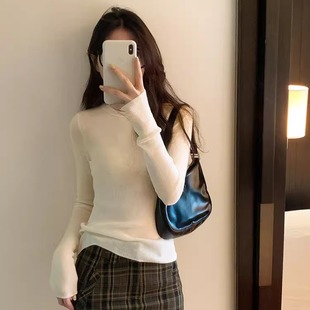 打底衫 女早秋高级感内搭白色毛衣长袖 上衣 显瘦套头针织衫 圆领修身