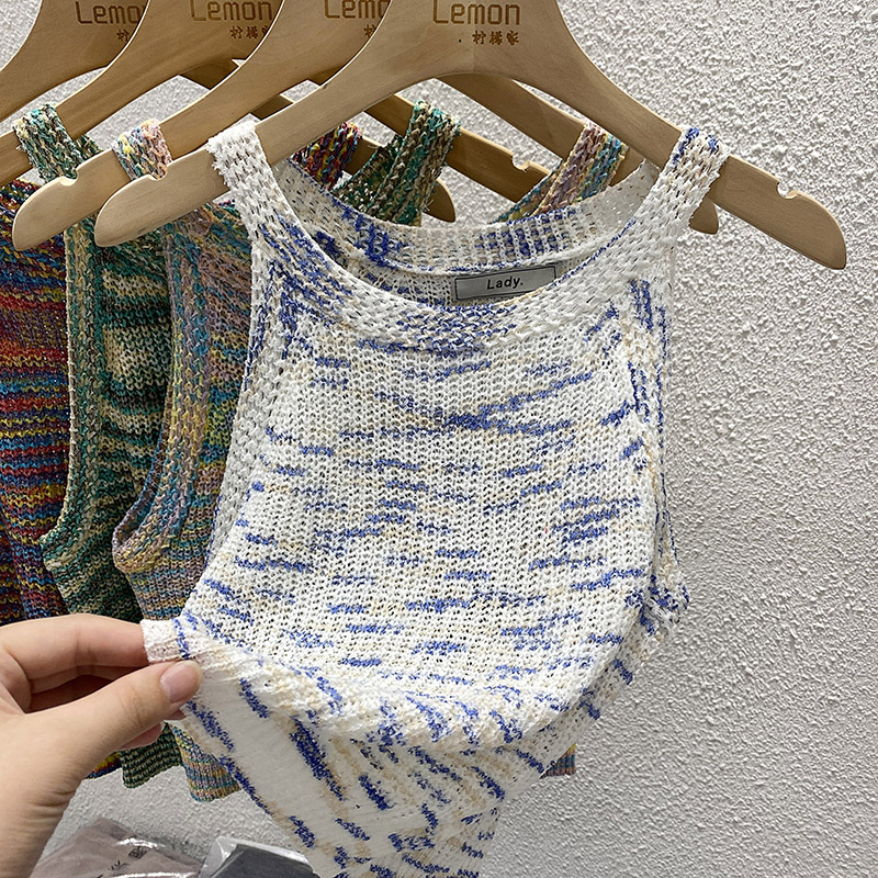 复古露肩挂脖背心女针织