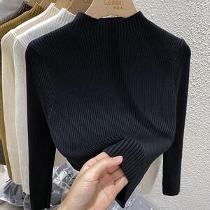 2023黑色半高领针织打底衫女设计感小众冬季短款上衣修身内搭毛衣