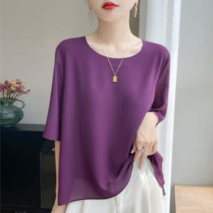 上衣T恤 女纯色宽松套头打底衫 2026年春夏新款 丝滑缎面圆领五分袖