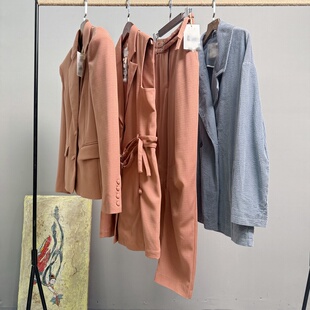 外贸单系列款修身西服连衣裙设计感女裤条绒宽松显瘦外套春秋