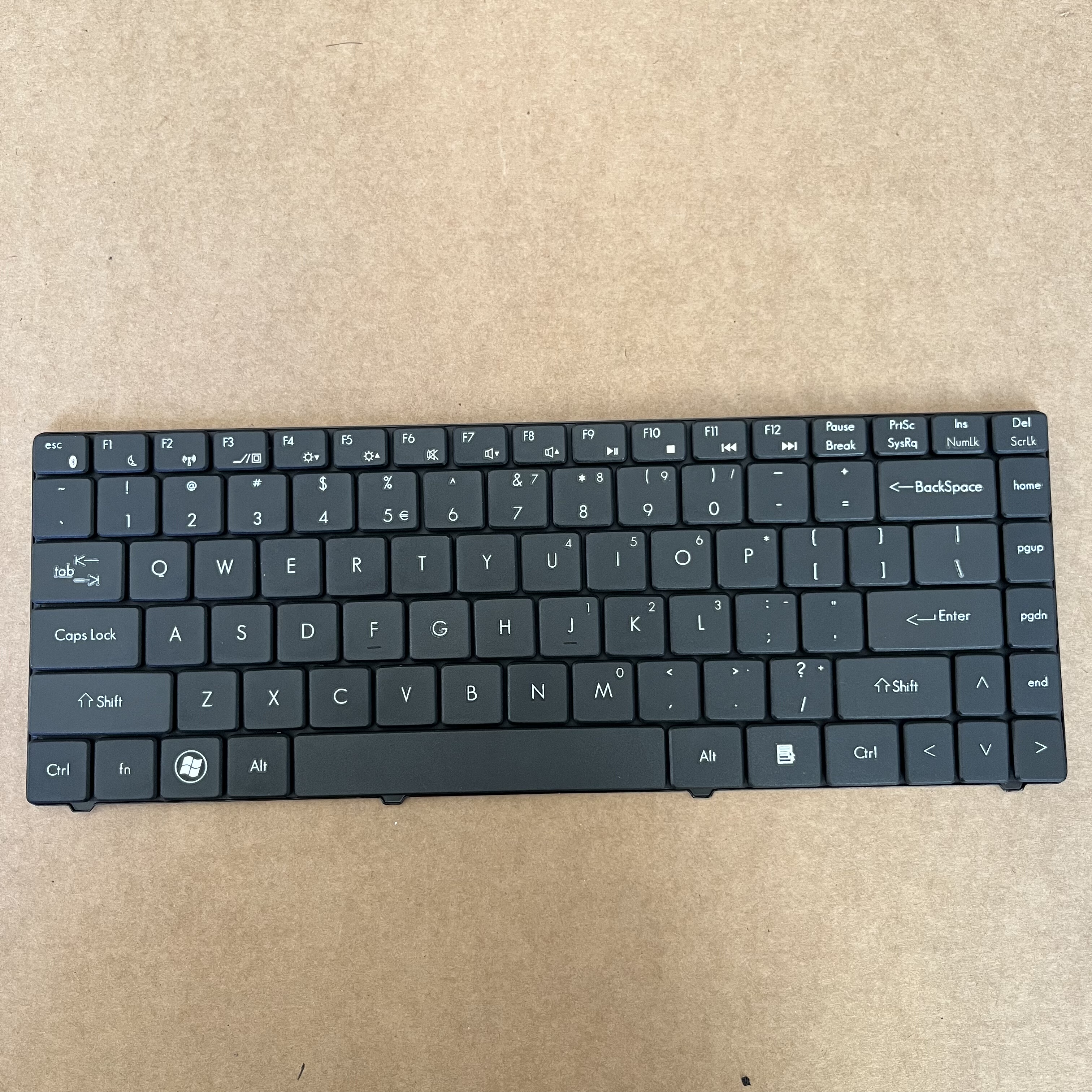 适用T6 T6-X T6-C R410U R410G SW9 SW6 神舟 A410 A430P 键盘