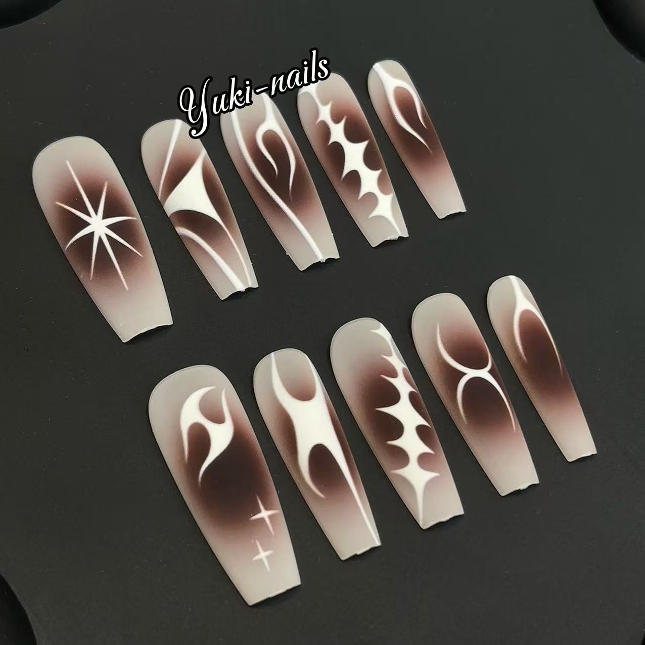 【Yuki穿戴甲】新款磨砂晕染抽象图案炫酷美甲学生假指甲贴片拆卸