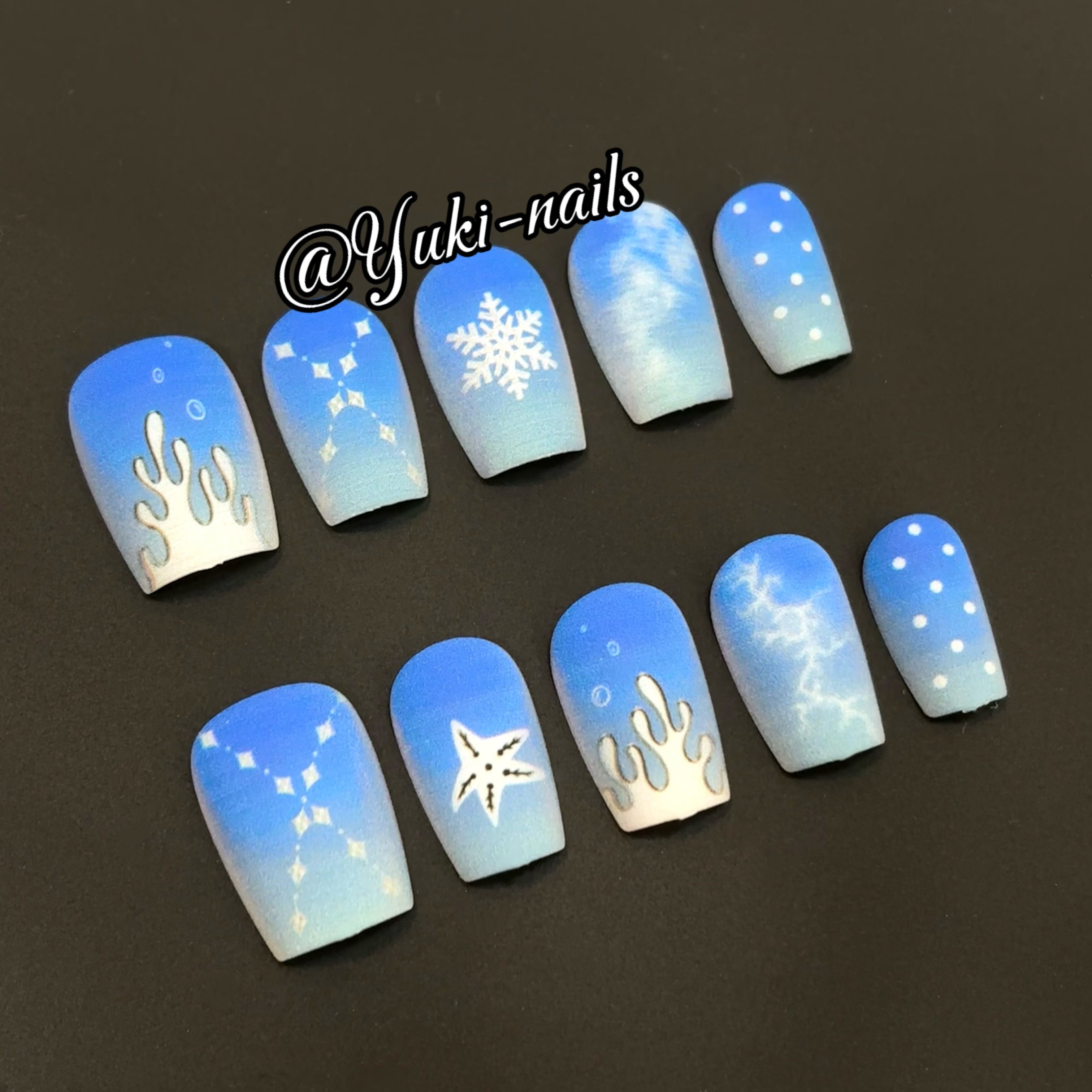 【Yuki穿戴甲】淡蓝色雪花2026新款秋冬学生美甲假指甲贴片短方,彩妆/香水/美妆工具,穿戴甲/甲片,淘宝优惠券,粉丝福利购,淘宝优惠卷