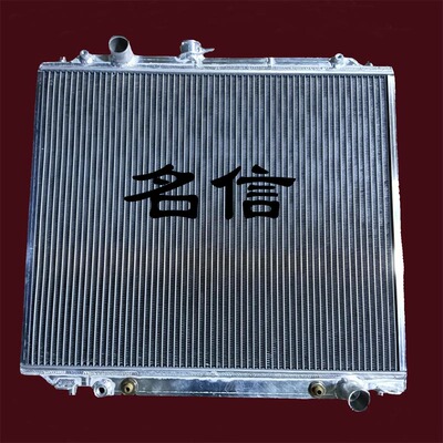 三菱 帕杰罗 V26 V46 PAJERO MONTERO 4M40 改装全铝加厚加大水箱