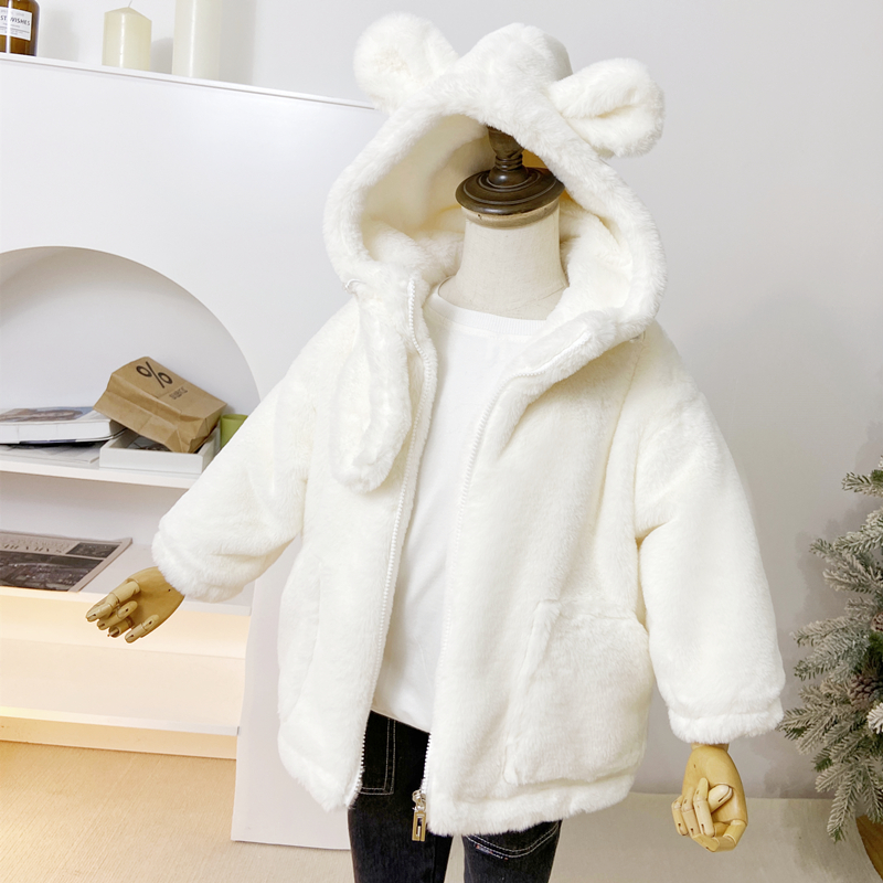 白色可爱小熊加绒仿兔毛皮草外套