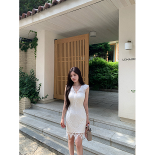 夏日氛围感法式 SWAN司凰轻奢 THE 雪纺收腰蕾丝连衣裙 现货8折