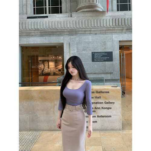 简约修身显瘦针织T恤/腰带半身裙