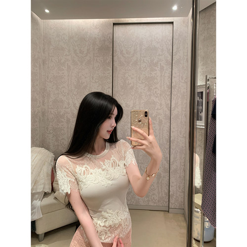 早春穿搭气质针织蕾丝衫上衣