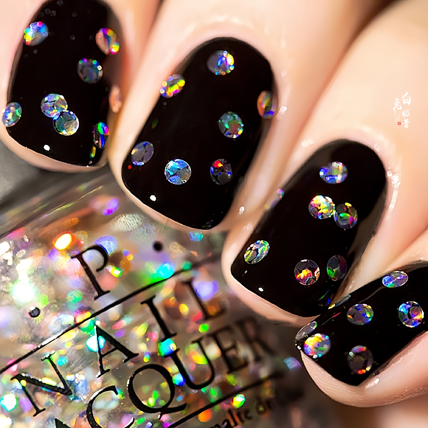 稀有!敲华丽大颗钻石亮片 白兔奶昔OPI指甲油I snow you love me