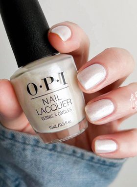 白兔奶昔OPI指甲油Hands In The Clouds微闪银白色珠光白女免烤