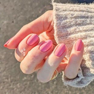 很温柔 白兔奶昔ZOYA指甲油Flore糖果粉色ZP269豆乳粉樱花粉 粉