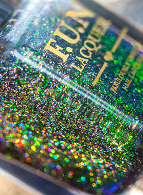 [爆闪亮片]白兔奶昔FUN Lacquer指甲油Magicial H绿色holo亮片