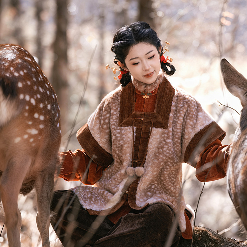 瞳莞汉服鹿禄大顺加厚方领对襟半袖短袄貉袖松紧冬季大裤短比甲,女装/女士精品,汉服套装,淘宝优惠券,粉丝福利购,淘宝优惠卷