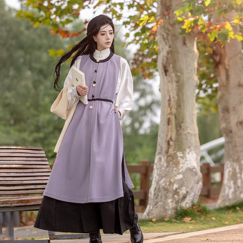 瞳莞汉服女初雪时晴短衫