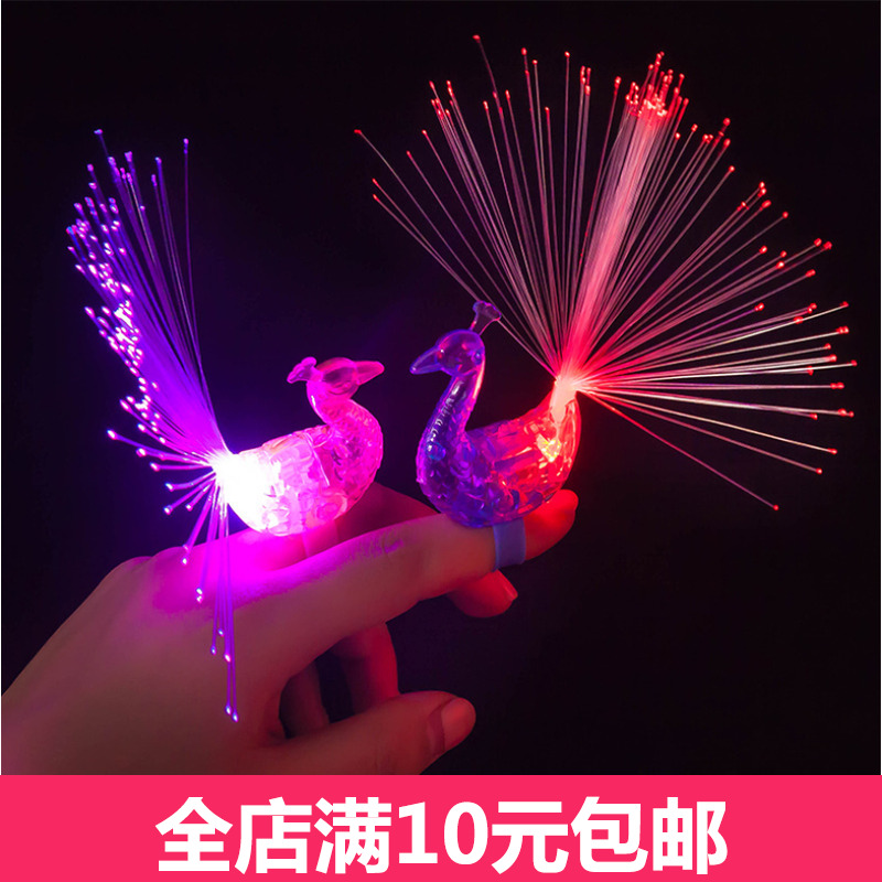 发光孔雀手指灯变色孔雀开屏光纤灯儿童地摊夜市货源玩具厂家|msdalam kategori Toy/bayi/teka-teki/blok bangunan/model, elektronik/cahaya/berudara/mainan rumit, mainan LED - dari Buy2taobao.com untuk memberikan perkhidmatan ejen Taobao profesional membeli